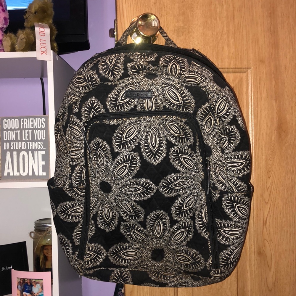 VERA BRADLEY BACKPACK